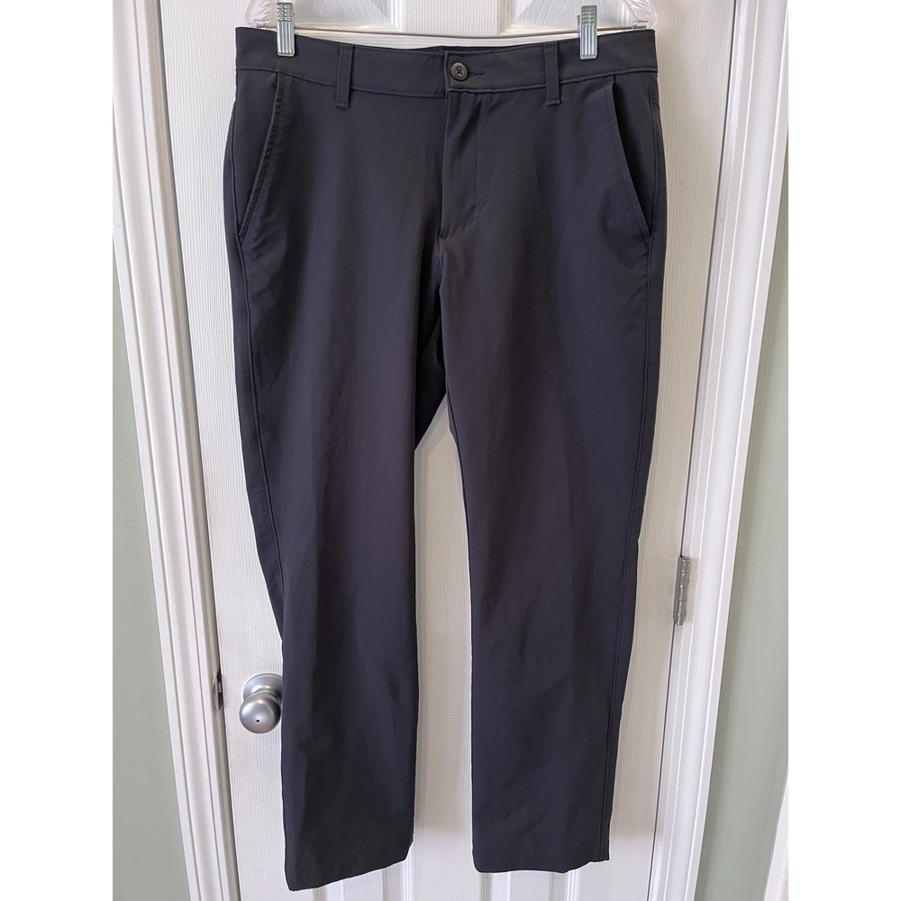 Under Armour Men's 34 x 32 1350053 Black Straight Leg Tech Golf Pants Chino